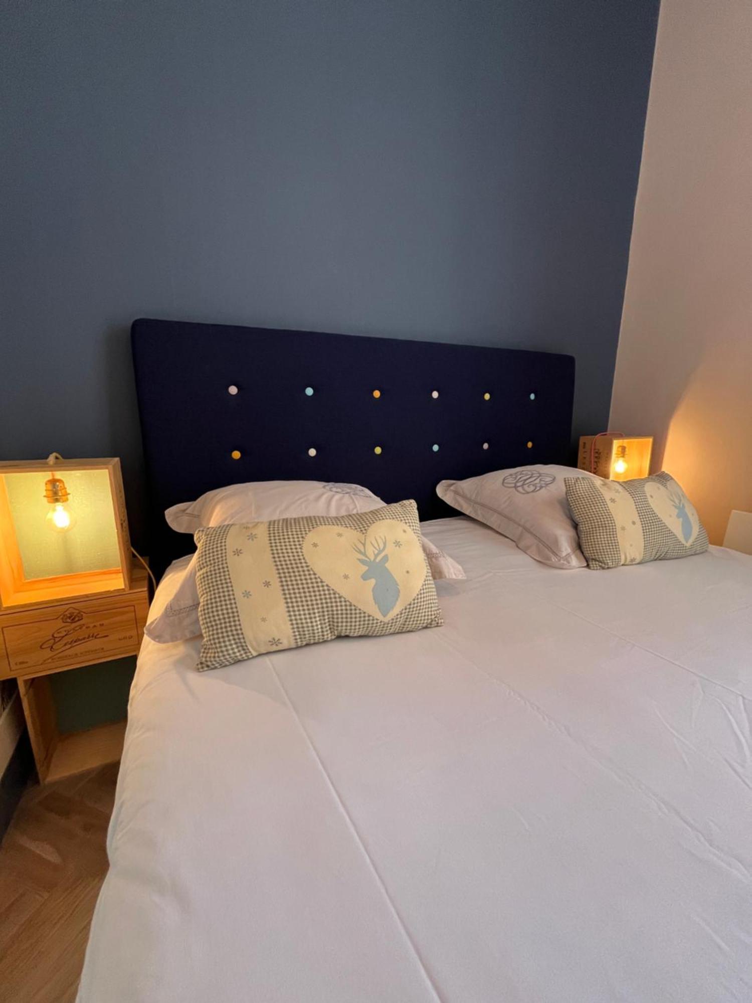 Cote Chateau - Grand Appartement Au Coeur De Blois Bagian luar foto